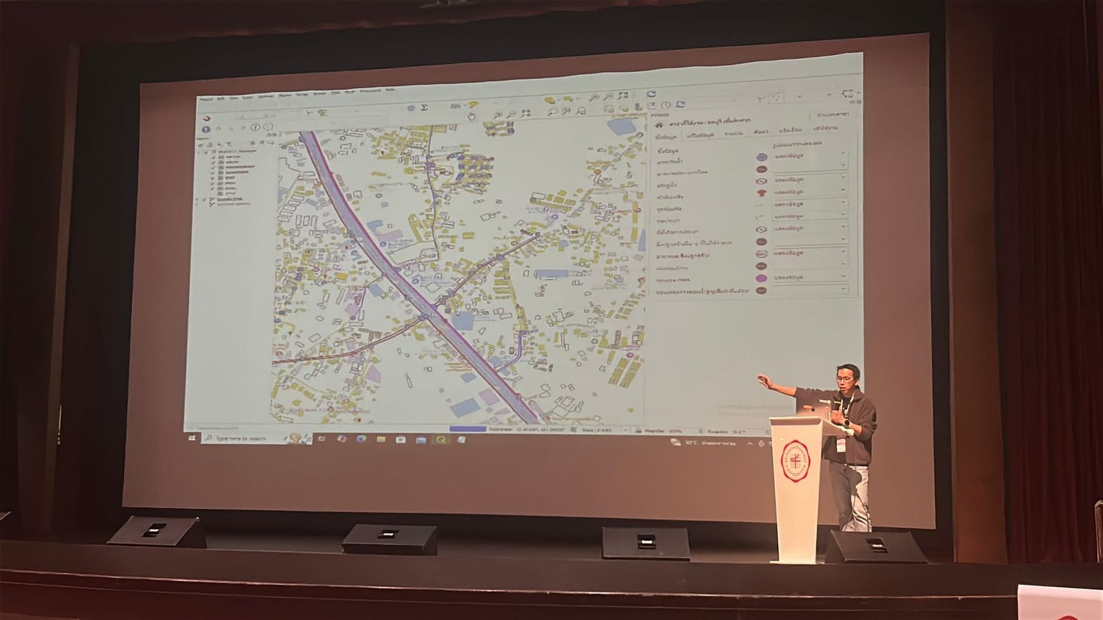 The screen of the custom plugin developed for moving the management system to QGIS