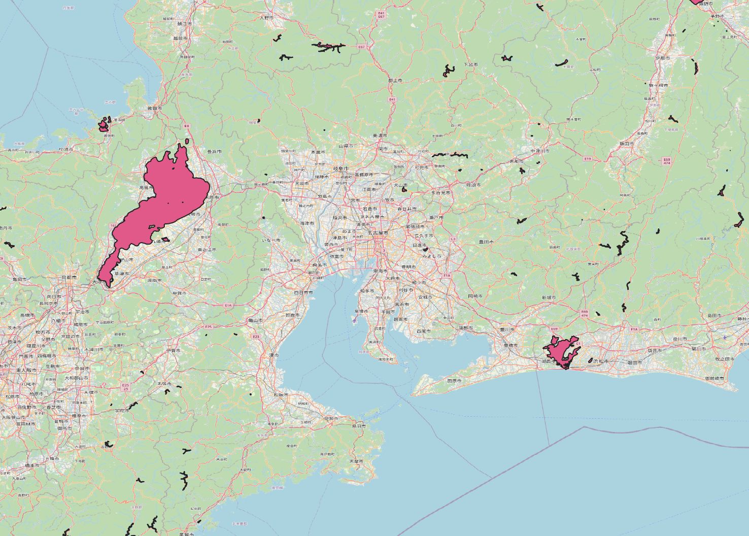 The lake data now appears over the basemap. Created by processing “National Land Numerical Information (Lake Data)” (Ministry of Land, Infrastructure, Transport and Tourism) with an OpenStreetMap background. © OpenStreetMap contributors
